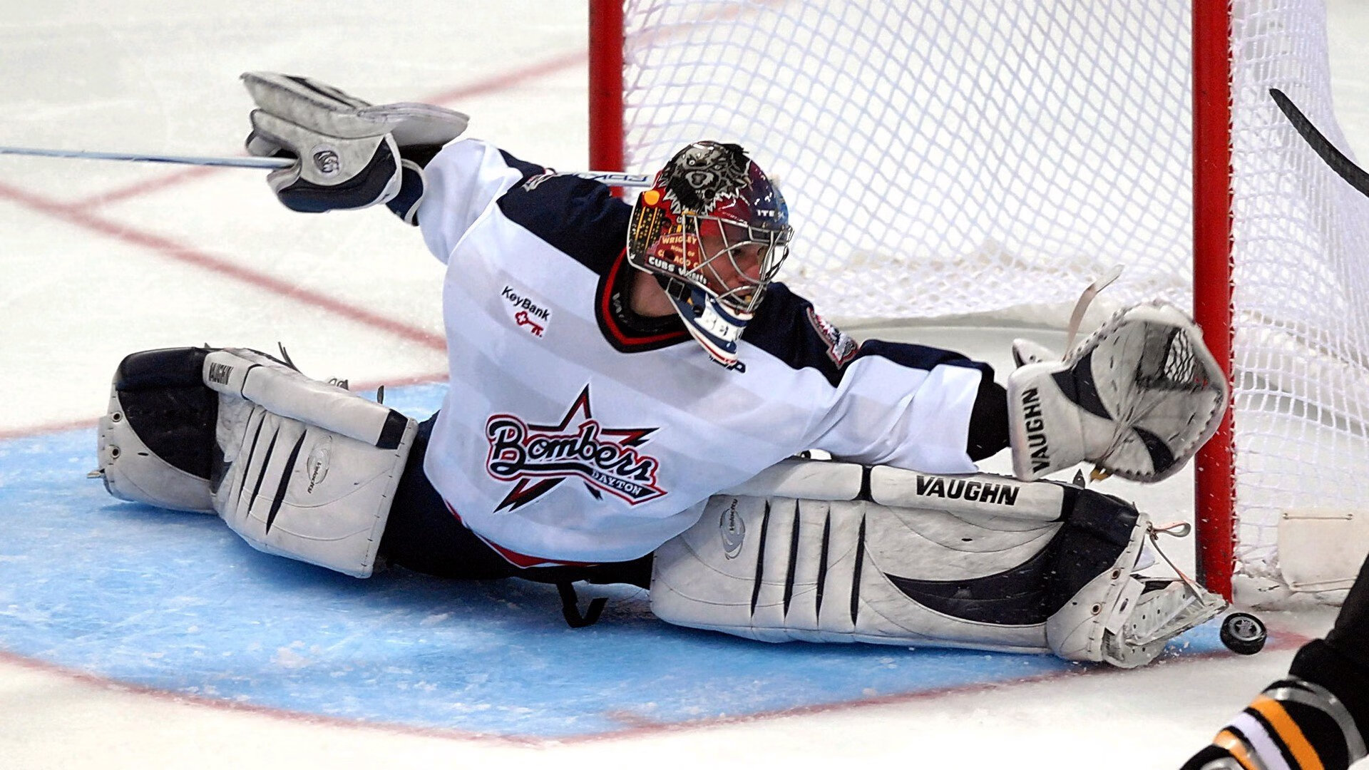 俱乐部官方“互动日”：球迷感受异国风情，俱乐部日常活动