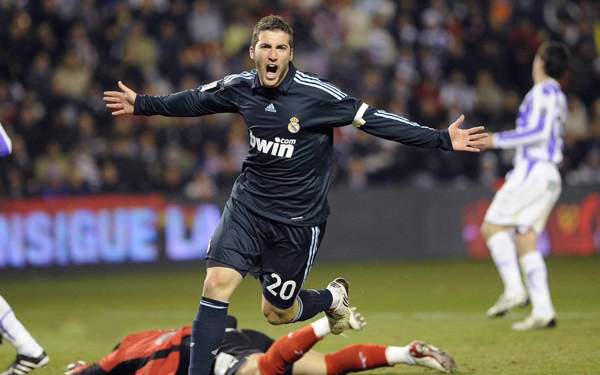 北京国安逆转取胜，迎来关键胜利，北京国安官宣